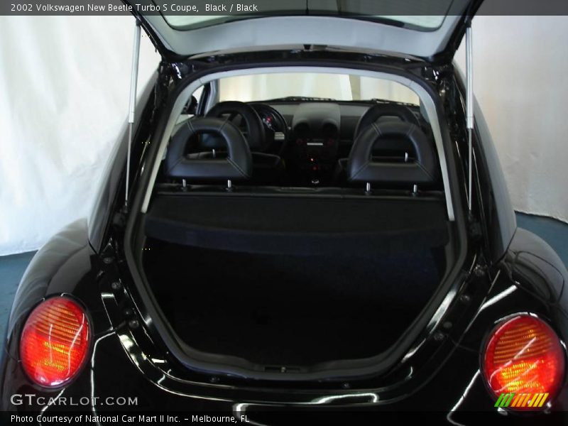 Black / Black 2002 Volkswagen New Beetle Turbo S Coupe
