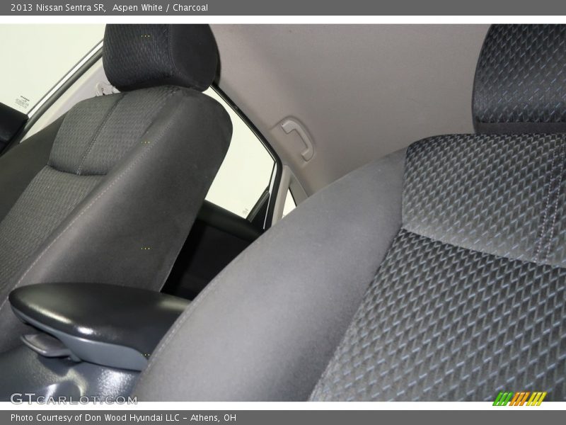 Aspen White / Charcoal 2013 Nissan Sentra SR