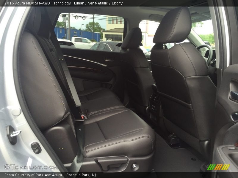 Lunar Silver Metallic / Ebony 2016 Acura MDX SH-AWD Technology