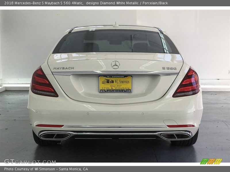 designo Diamond White Metallic / Porcelain/Black 2018 Mercedes-Benz S Maybach S 560 4Matic