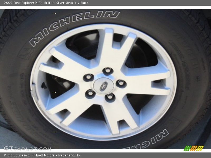 Brilliant Silver Metallic / Black 2009 Ford Explorer XLT