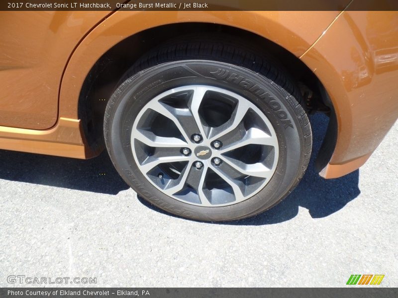 Orange Burst Metallic / Jet Black 2017 Chevrolet Sonic LT Hatchback