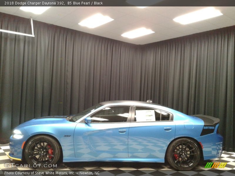 B5 Blue Pearl / Black 2018 Dodge Charger Daytona 392