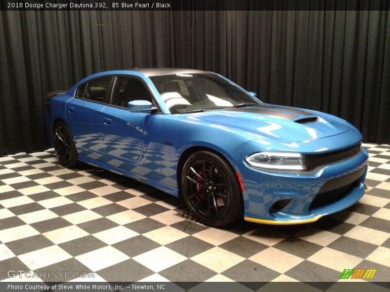 B5 Blue Pearl / Black 2018 Dodge Charger Daytona 392