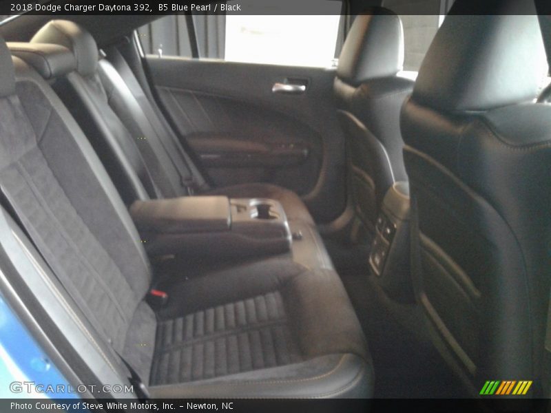B5 Blue Pearl / Black 2018 Dodge Charger Daytona 392