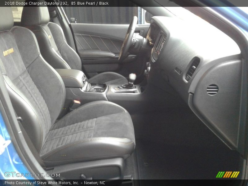B5 Blue Pearl / Black 2018 Dodge Charger Daytona 392