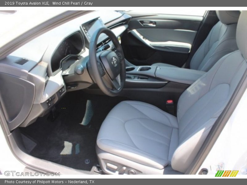Wind Chill Pearl / Gray 2019 Toyota Avalon XLE