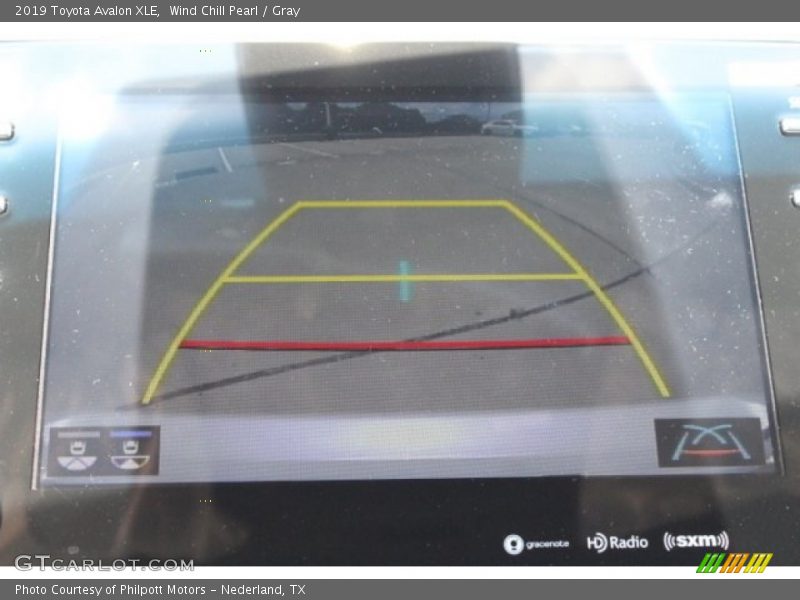 Wind Chill Pearl / Gray 2019 Toyota Avalon XLE
