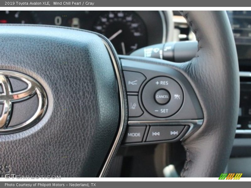 Wind Chill Pearl / Gray 2019 Toyota Avalon XLE
