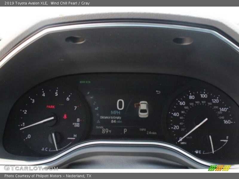 Wind Chill Pearl / Gray 2019 Toyota Avalon XLE