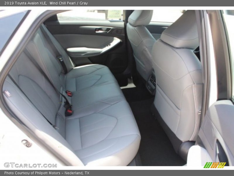 Wind Chill Pearl / Gray 2019 Toyota Avalon XLE