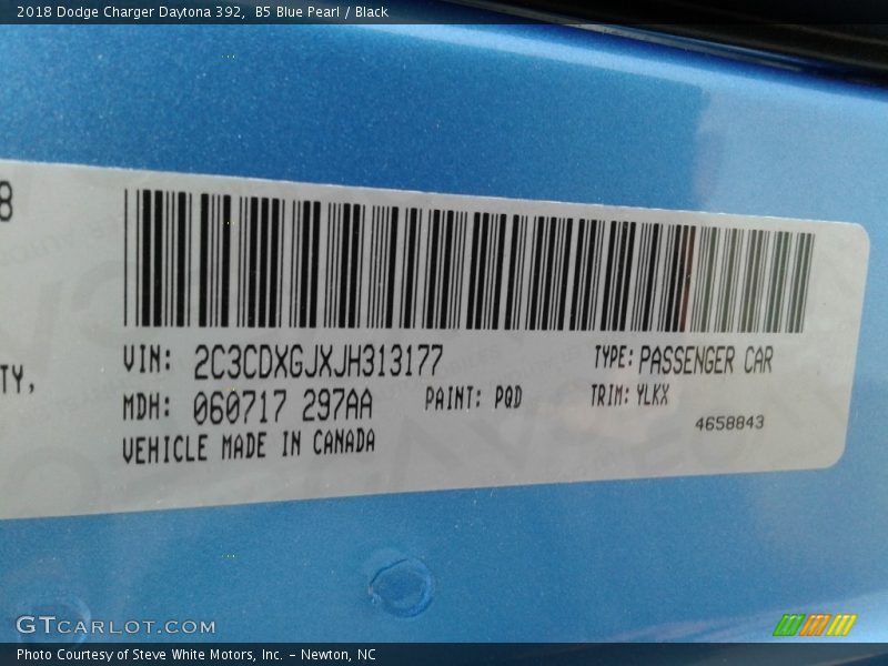 B5 Blue Pearl / Black 2018 Dodge Charger Daytona 392
