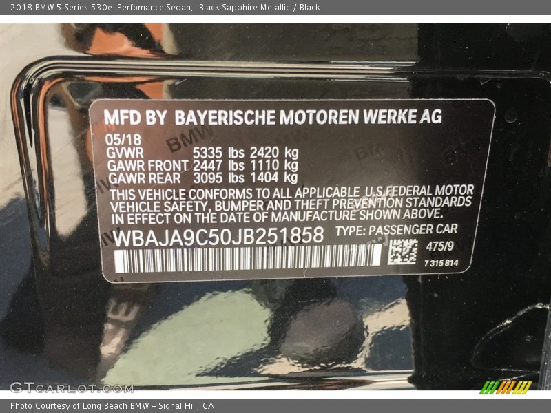 Black Sapphire Metallic / Black 2018 BMW 5 Series 530e iPerfomance Sedan