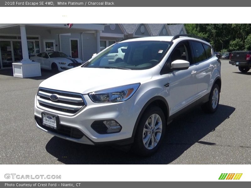 White Platinum / Charcoal Black 2018 Ford Escape SE 4WD