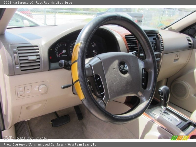 Ruby Red Metallic / Beige 2003 Kia Sorento LX
