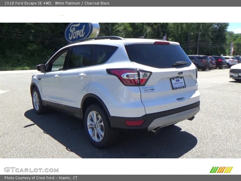 White Platinum / Charcoal Black 2018 Ford Escape SE 4WD