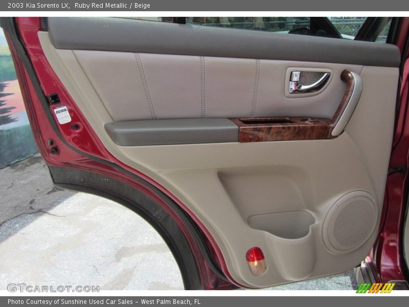 Ruby Red Metallic / Beige 2003 Kia Sorento LX