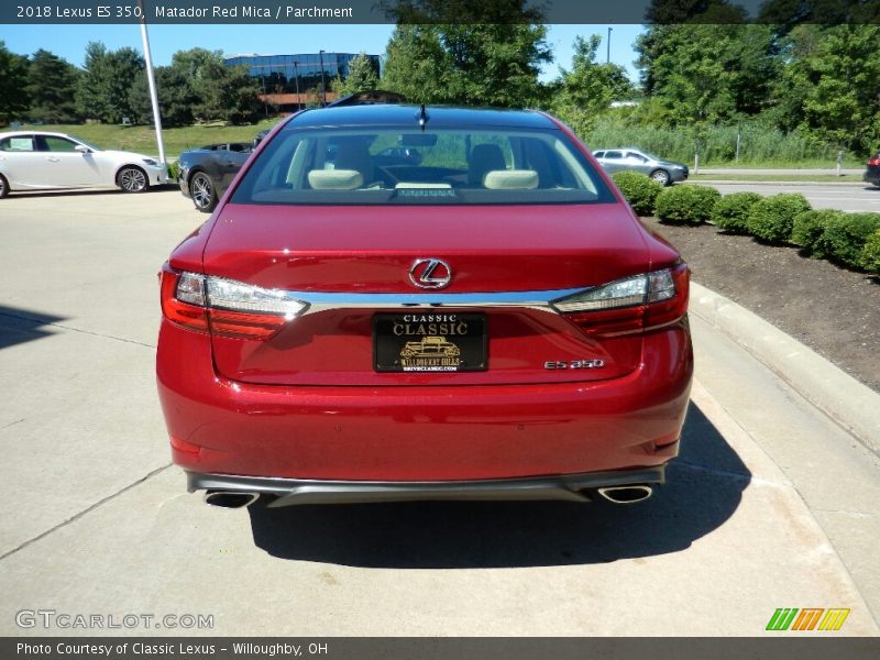 Matador Red Mica / Parchment 2018 Lexus ES 350