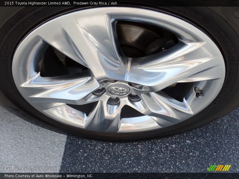 Predawn Gray Mica / Ash 2015 Toyota Highlander Limited AWD