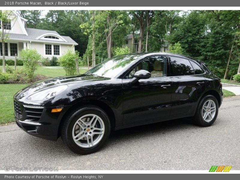 Black / Black/Luxor Beige 2018 Porsche Macan