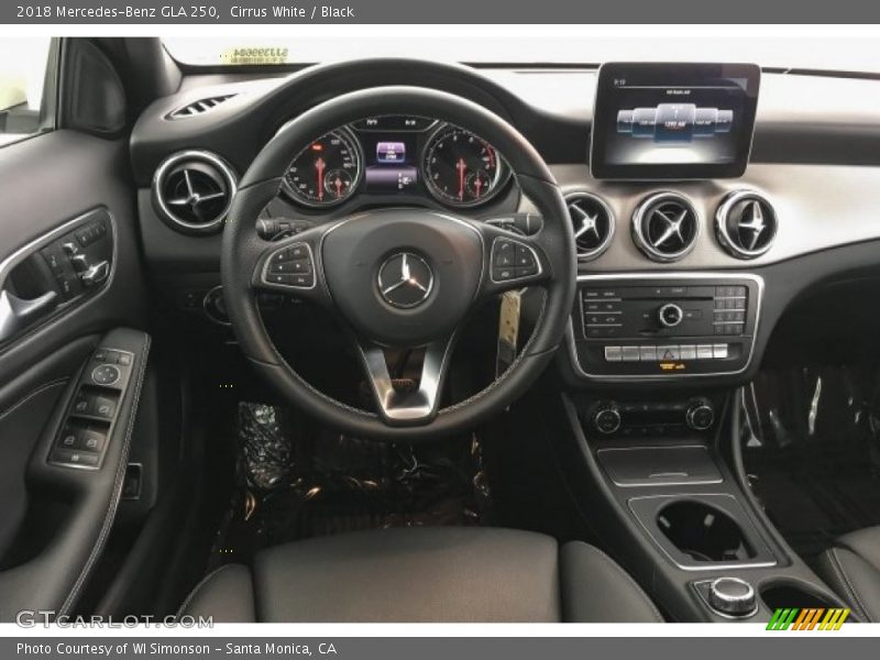 Cirrus White / Black 2018 Mercedes-Benz GLA 250