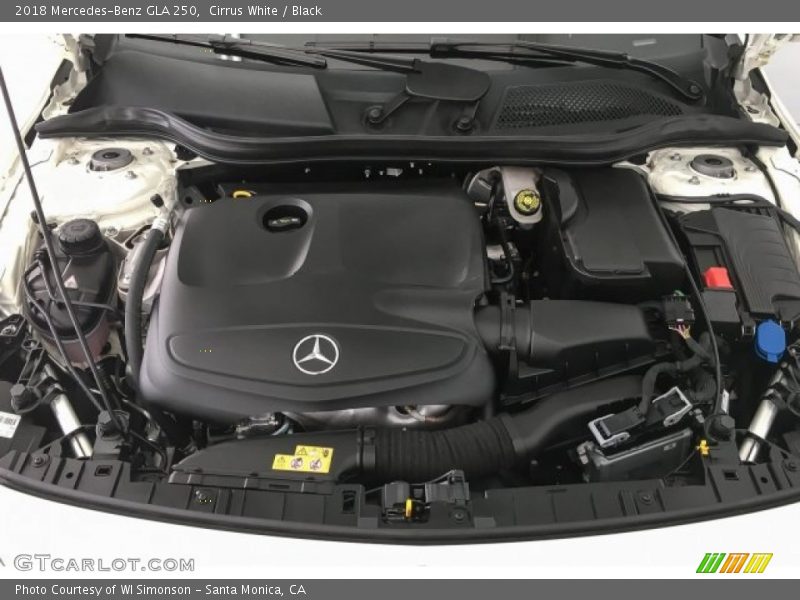Cirrus White / Black 2018 Mercedes-Benz GLA 250