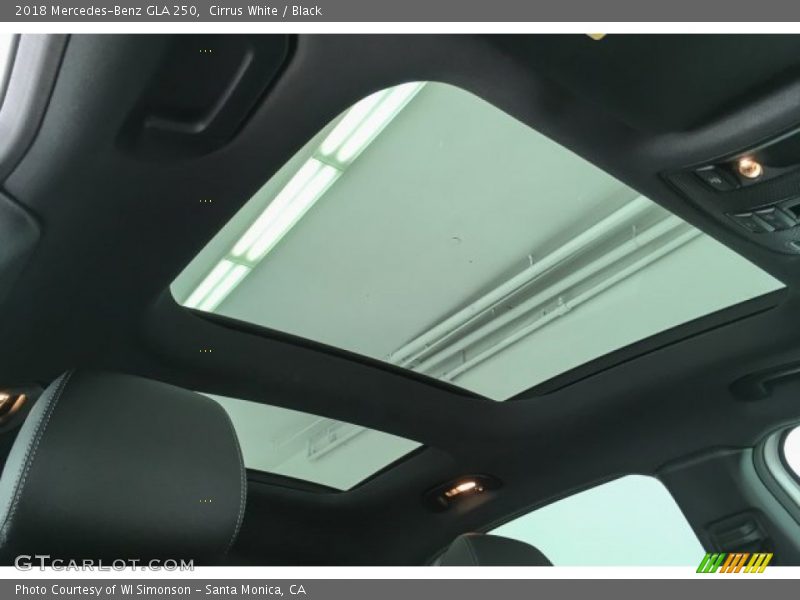 Cirrus White / Black 2018 Mercedes-Benz GLA 250