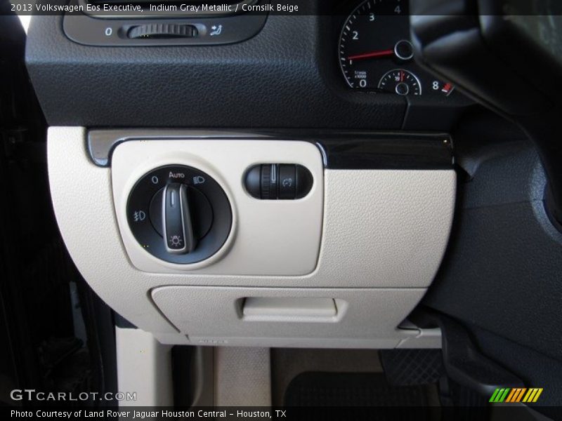 Indium Gray Metallic / Cornsilk Beige 2013 Volkswagen Eos Executive