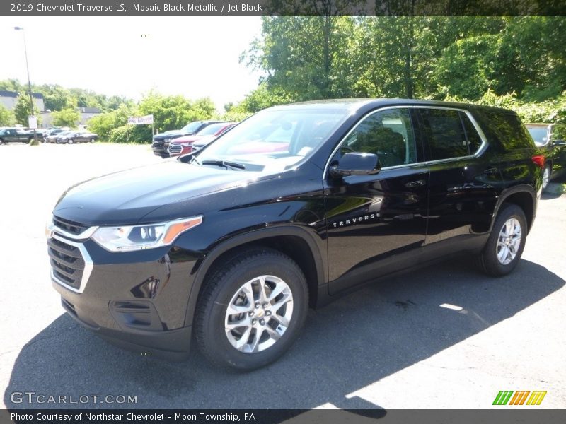 Mosaic Black Metallic / Jet Black 2019 Chevrolet Traverse LS