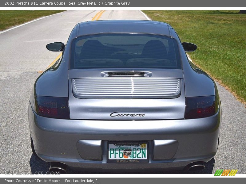 Seal Grey Metallic / Graphite Grey 2002 Porsche 911 Carrera Coupe