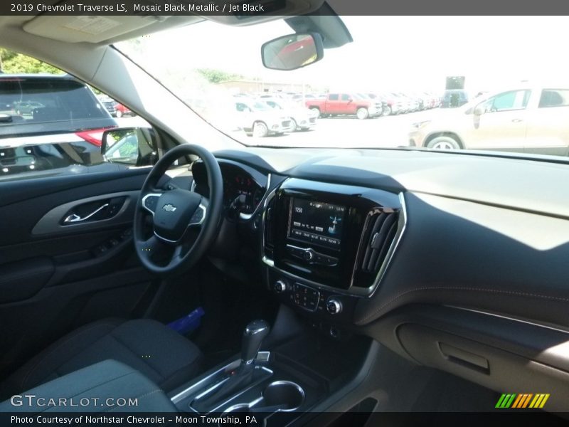 Mosaic Black Metallic / Jet Black 2019 Chevrolet Traverse LS