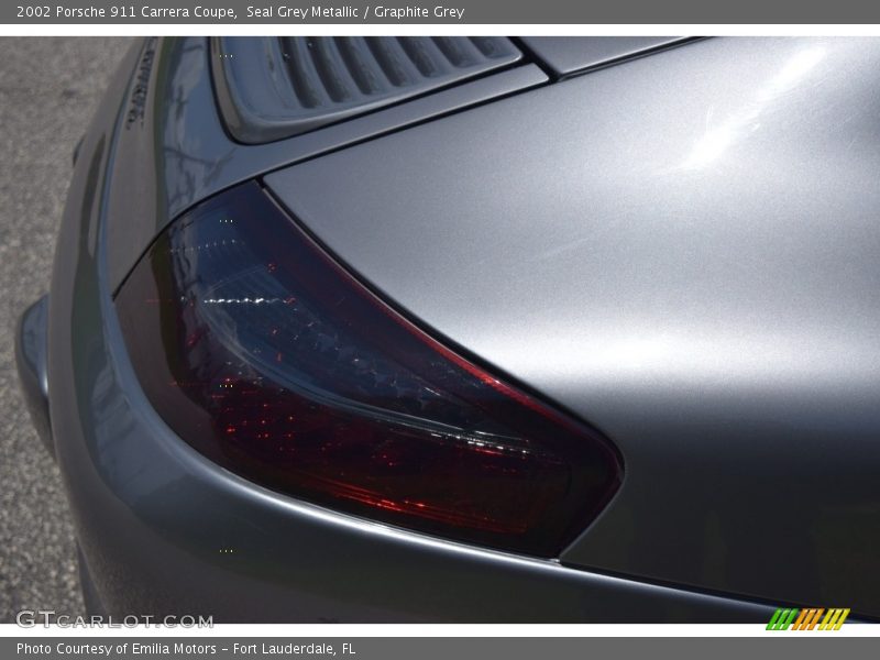 Seal Grey Metallic / Graphite Grey 2002 Porsche 911 Carrera Coupe