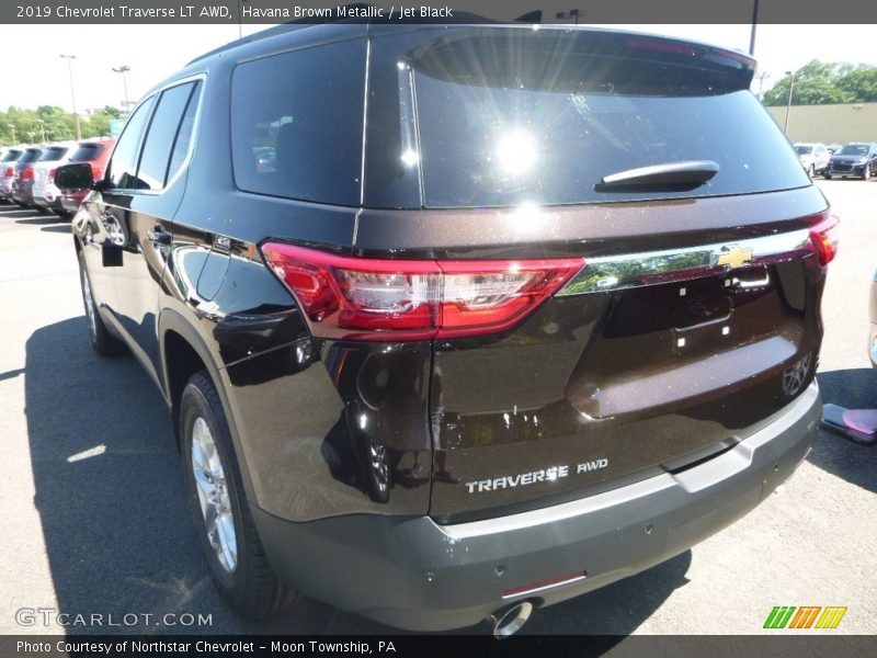 Havana Brown Metallic / Jet Black 2019 Chevrolet Traverse LT AWD