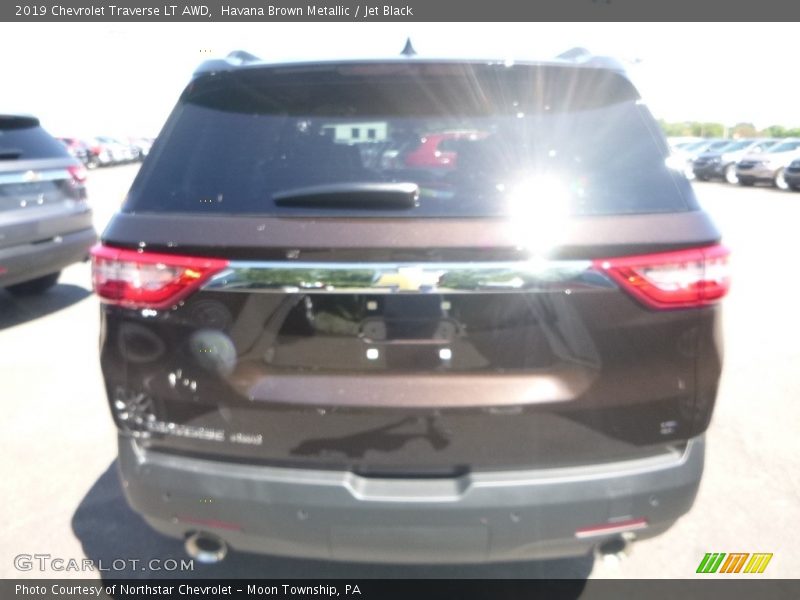 Havana Brown Metallic / Jet Black 2019 Chevrolet Traverse LT AWD