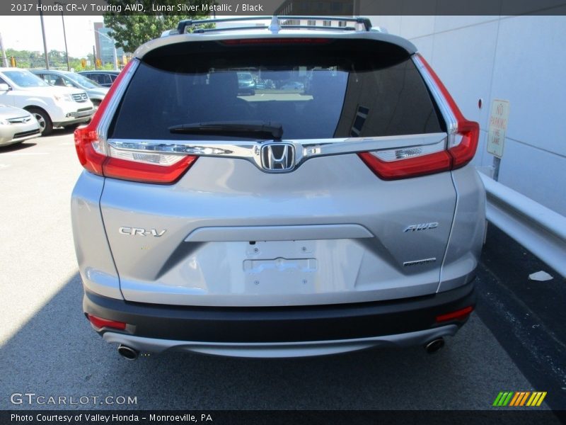 Lunar Silver Metallic / Black 2017 Honda CR-V Touring AWD