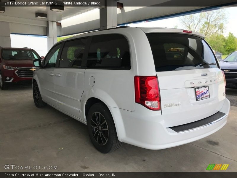 White Knuckle / Black 2017 Dodge Grand Caravan GT