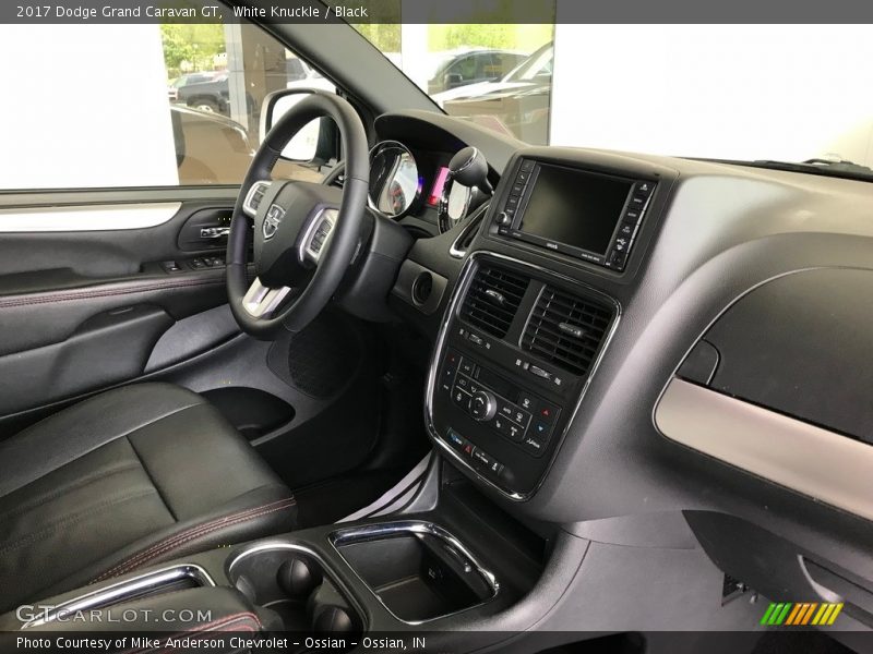 White Knuckle / Black 2017 Dodge Grand Caravan GT