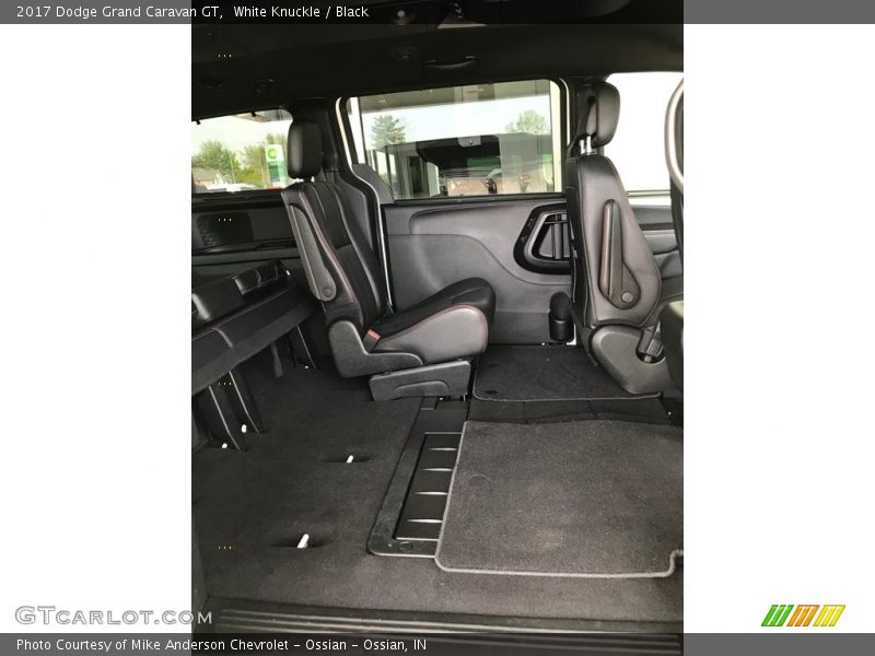 White Knuckle / Black 2017 Dodge Grand Caravan GT