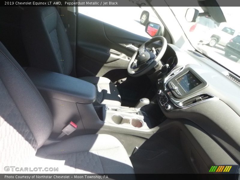 Pepperdust Metallic / Jet Black 2019 Chevrolet Equinox LT AWD