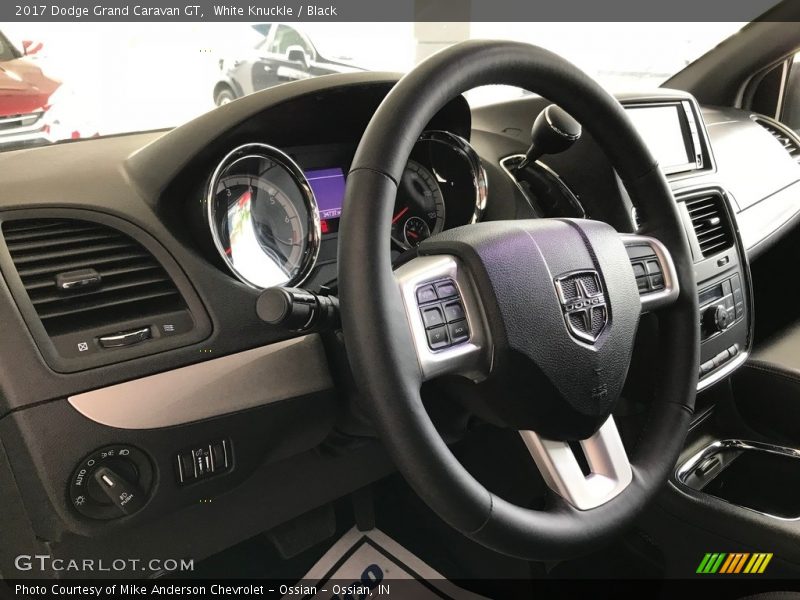 White Knuckle / Black 2017 Dodge Grand Caravan GT