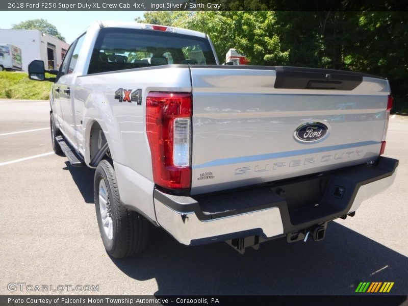 Ingot Silver / Earth Gray 2018 Ford F250 Super Duty XL Crew Cab 4x4