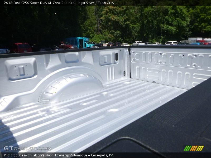 Ingot Silver / Earth Gray 2018 Ford F250 Super Duty XL Crew Cab 4x4