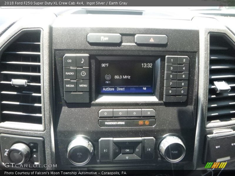 Ingot Silver / Earth Gray 2018 Ford F250 Super Duty XL Crew Cab 4x4