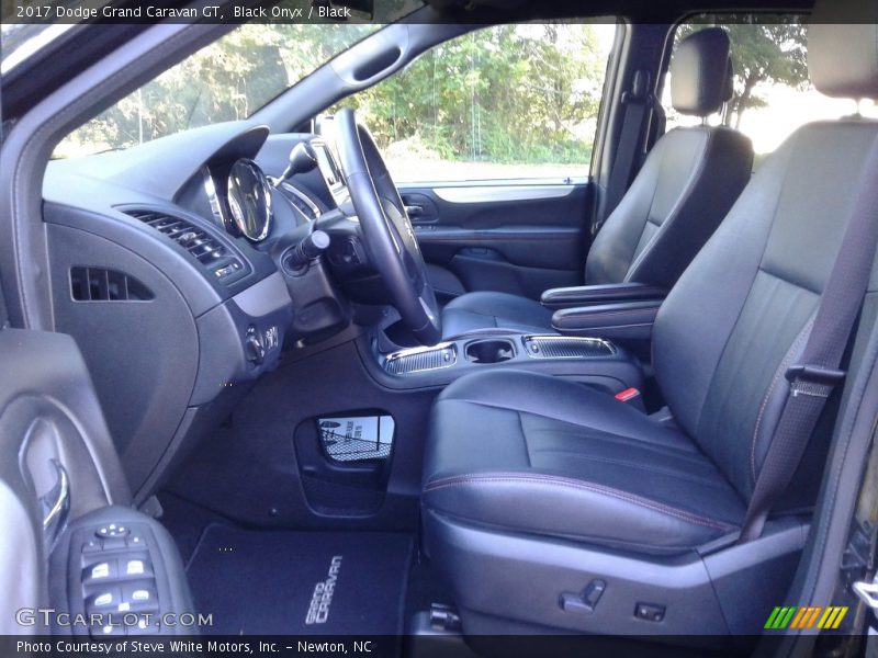 Black Onyx / Black 2017 Dodge Grand Caravan GT