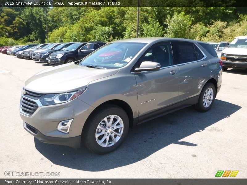 Pepperdust Metallic / Jet Black 2019 Chevrolet Equinox LT AWD