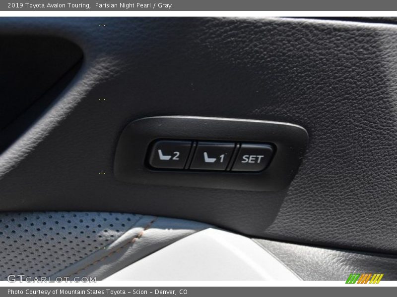Parisian Night Pearl / Gray 2019 Toyota Avalon Touring