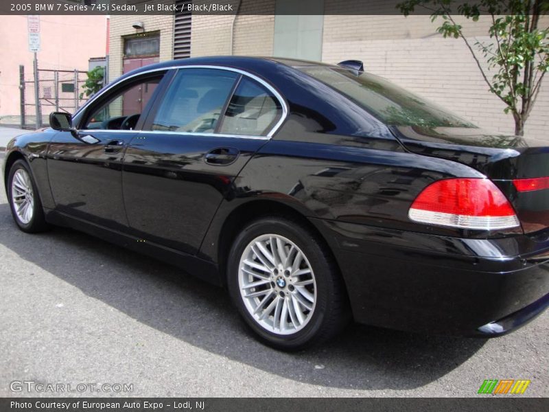 Jet Black / Black/Black 2005 BMW 7 Series 745i Sedan
