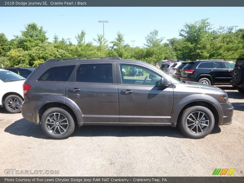 Granite Pearl / Black 2018 Dodge Journey SE