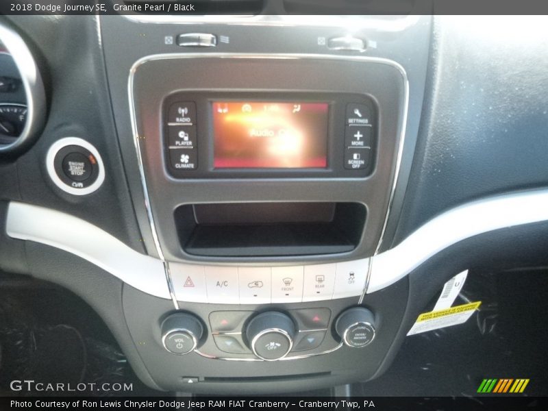 Granite Pearl / Black 2018 Dodge Journey SE
