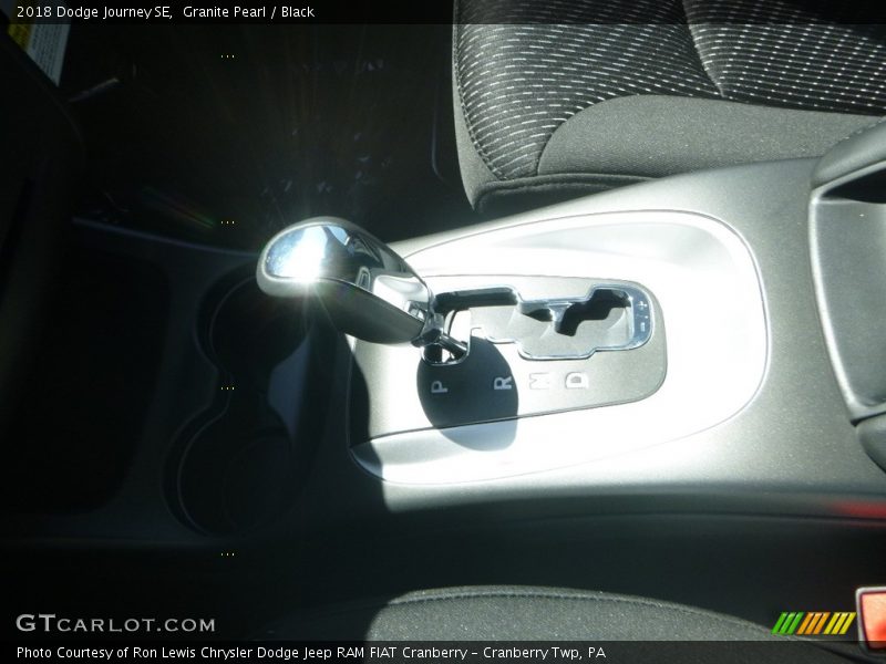 Granite Pearl / Black 2018 Dodge Journey SE